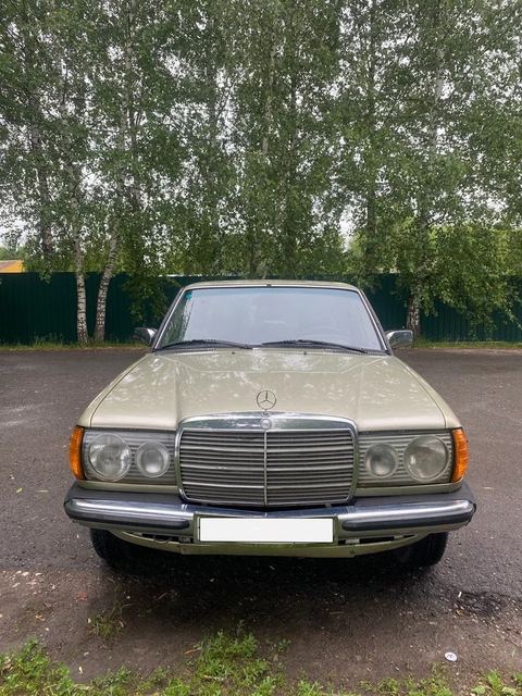 Mercedes-Benz W123 — фото 2